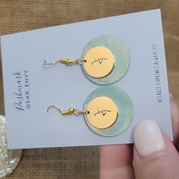 Hand Crafted Jewelry - DMB FIREDANCER 16K GOLD SHELL DROP EARRINGS